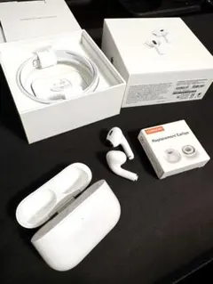 美品 Apple AirPods Pro 第2世代 箱付完品 新品イヤーチップ付