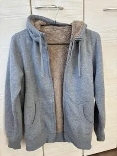ユニクロ　ボアスウェットフルジップパーカ　グレー　Mサイズ