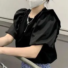 シャツ　ブラウス　パフスリーブ　ぽわん袖　ボリューム袖　オルチャン　韓国
