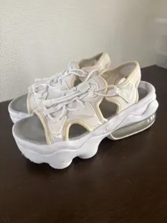 NIKEエアマックスココ