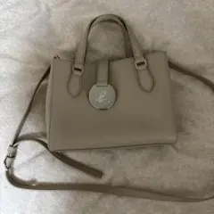 ベージュ ショルダーバッグ 合成皮革