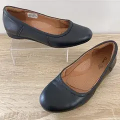 Clarks クラークス フラットシューズ ブラック23.5 コンフォートのサムネイル