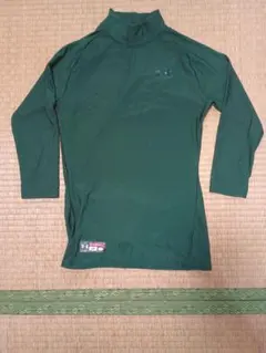 【美品】　Under Armour アンダーシャツ LG 3/4分袖