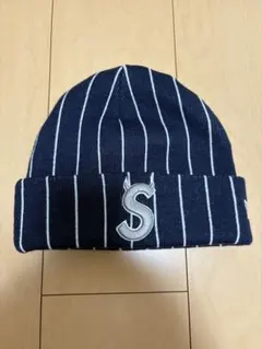 Supreme ストライプ ニット帽 - メルカリ