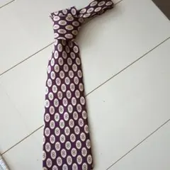 Givenchy パープル 幾何学模様 ネクタイ