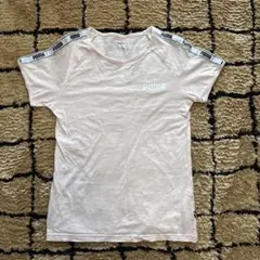 PUMA ライトピンクTシャツ