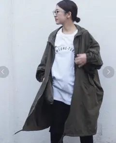 こぐまさま✬✬JOURNAL STANDARD LUXE タフタ フードブルゾンのサムネイル