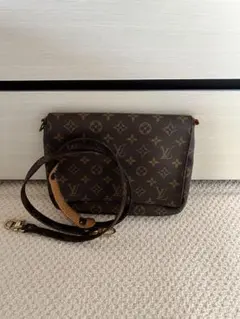 LOUIS VUITTON モノグラム ショルダーバッグ