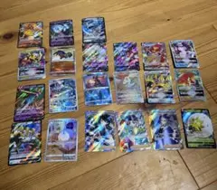 ポケモンカードセット 中古品 素人目なので傷は画像を見て判断して下さい。