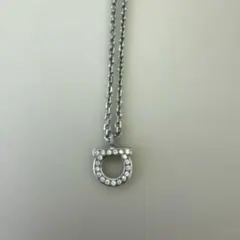 Ferragamo クリスタルペンダントネックレス