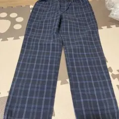 IKKA ネイビーチェックパンツ　１６０