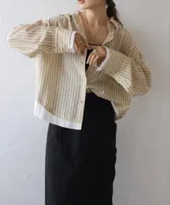 ストライプ柄 長袖シャツ ベージュ系のサムネイル