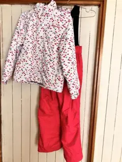 子ども用スキーウェア ハート柄　140 美品