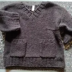 Nice and... ダークブラウン Vネックニット　五分丈