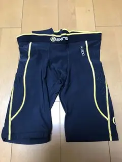 SKINS A200 コンプレッションショーツ　ブラック