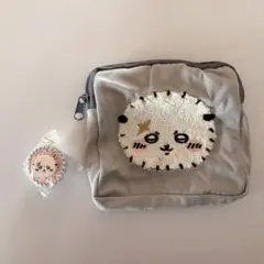 ちいかわ ラッコ ガチャガチャ ポーチ キーホルダー