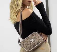 adidas モノグラム ショルダーバック ミニエアライナーバッグ