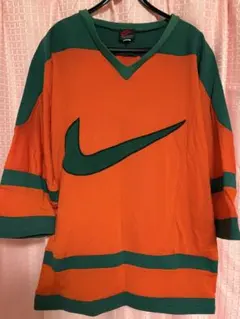 Nike VネックメッシュTシャツ オレンジ/グリーン