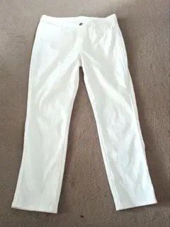 ユニクロ 白パン ストレッチパンツ M