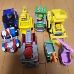 パウ・パトロール ミニカーセット フィギュア付き