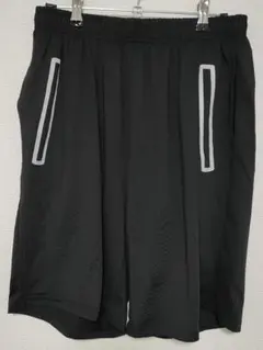 ブラック ショートパンツ XL