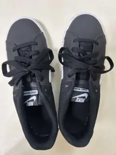 Nike ブラック/ホワイト スニーカー 23cm