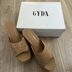 GYDA 新品 コルクウェッジサンダル ベージュのサムネイル