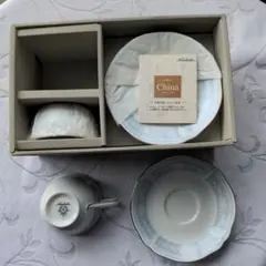 NORITAKE CHINA レースウッドゴールド　ペアカップ&ソーサー
