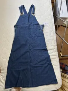 ジャンパスカート