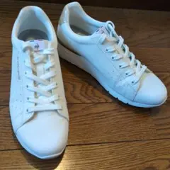 le coq sportif ホワイトスニーカー
