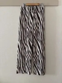 Item thumbnail for item 18f92f5b-1345-490d-8709-4db38caa47fb