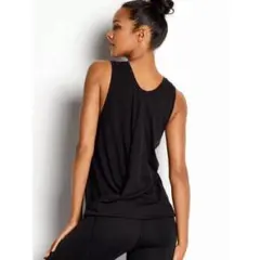 新品未使用 ヴィクトリアシークレット タンクトップ ヴィクトリアスポーツ ウェア