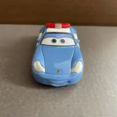 カーズ トミカ サリー
