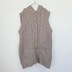 niko and... ニコアンド ウールベスト ケーブル編み フード付き