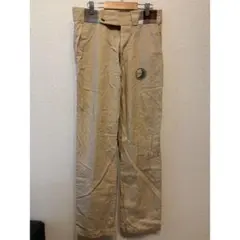 【美品✨️】ベージュ チノパン ロゴ刺繍付き