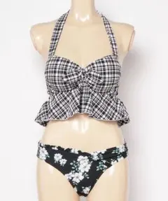 定価1.5万新品未使用タグ付NuckleMarketチェック×フラワービキニ水着