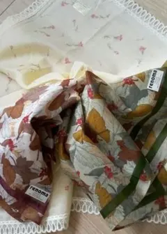 renoma ハンカチ 2枚とニナリッチハンカチ1枚のセット