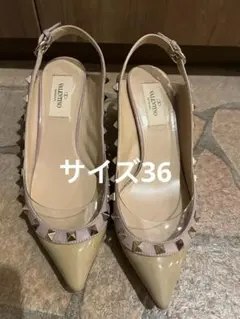 VALENTINO ベージュ スタッズ　パンプス　36