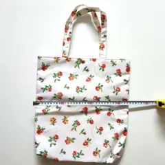 【花柄】銀座千疋屋オリジナルトートバッグ　バラ柄 アイボリー　ビニール