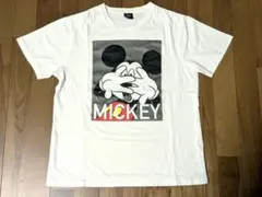 ディズニー☆ミッキーマウス半袖TシャツMサイズ、バックプリント有り