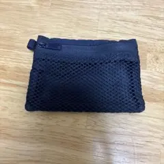 無印良品　ポリエステルカードケース（約8×12cm）