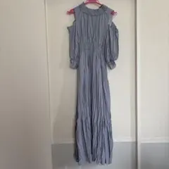 オフショルダー ロングワンピース グレー