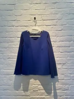 ネイビーブルー Vネック 長袖ブラウス