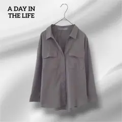 アデイインザライフ　 ブラウス　七分袖　シャツ　カーキ