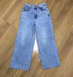 GU 神デニム　ハイウエスト　wideストレート　ライトブルー