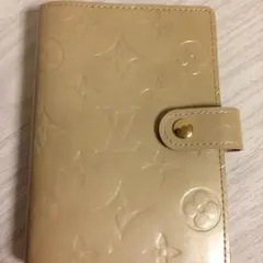 お値下げ！美品☆ルイヴィトン ヴェルニの手帳カバー