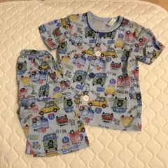 新品　車　パジャマ　前ボタン　100 ブルー