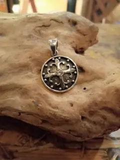 シルバー925,アイアンクロス,ジルコニア,プレート,サークル,ペンダントトップ