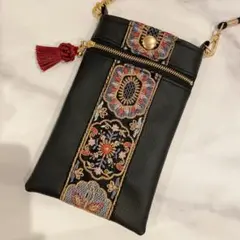 スマホポーチ ポシェット ミニバッグ サコッシュ 刺繍