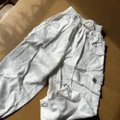 ホワイトパンツ